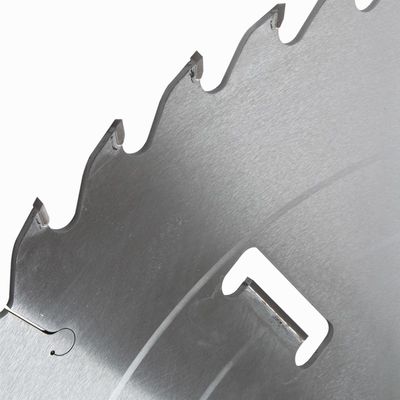 Ti-beschichtetes Veredelungswerk mit Karbid-Kopf, mehrkreisförmiges Rippen, Holzsägen mit Rakern