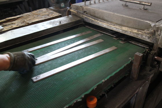 HSS Holzplaner Messer Klingen 350mm für Holz Form maßgeschneiderte Größe und Form