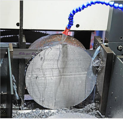Intelligente CNC-Metall-Bandsäge mit 4kw Motorleistung und 4400*34mm Klingengröße