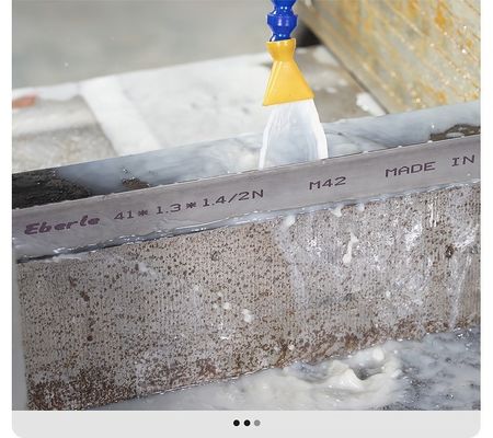 Intelligente CNC-Metall-Bandsäge mit 4kw Motorleistung und 4400*34mm Klingengröße